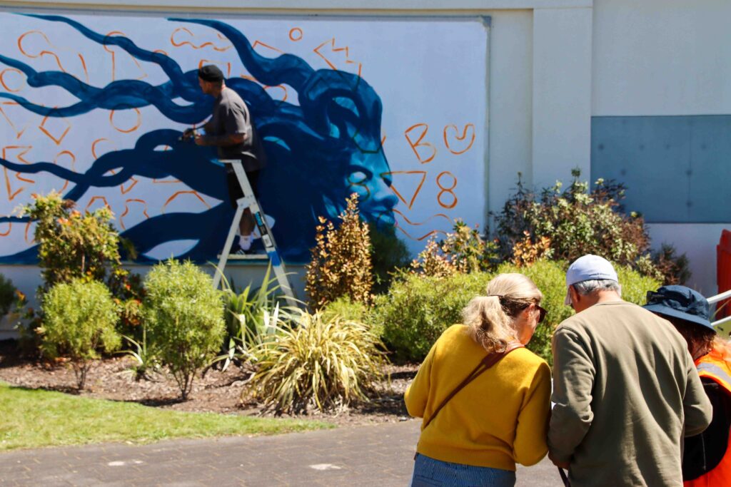 Ca (18)